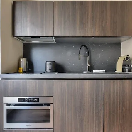 Merveilleux Neuf Proche Tour Eiffel Avec Ac Apartmán