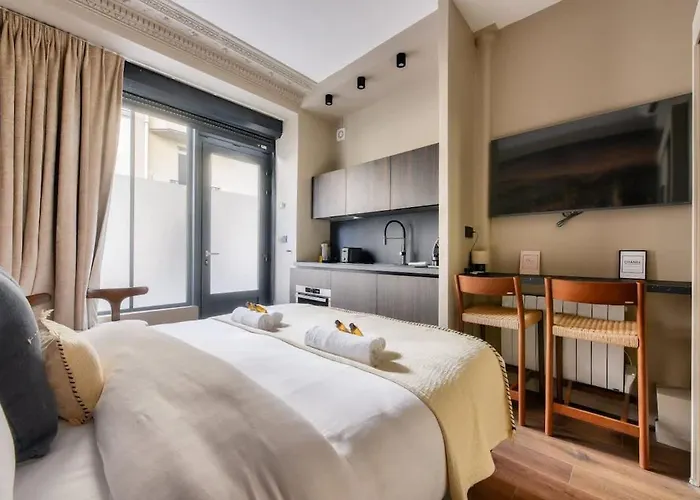 Merveilleux Neuf Proche Tour Eiffel Avec Ac *