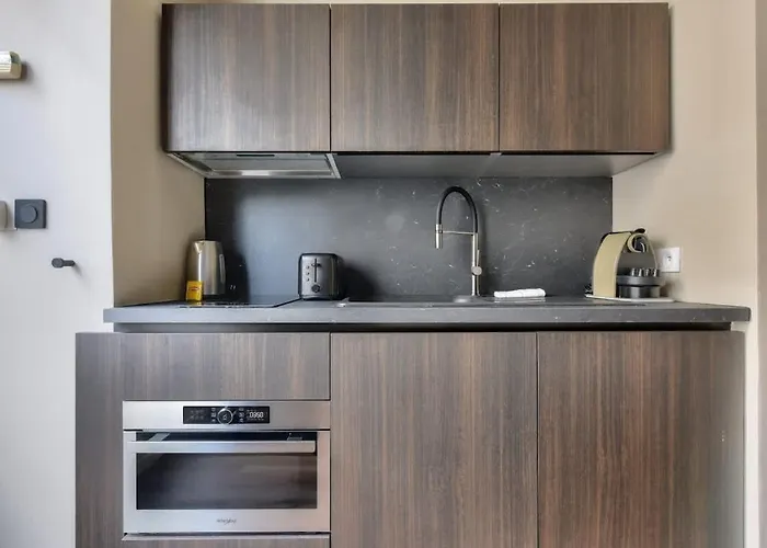 Merveilleux Neuf Proche Tour Eiffel Avec Ac Appartamento