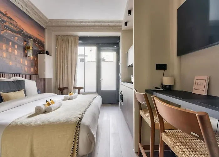 Merveilleux Neuf Proche Tour Eiffel Avec Ac *